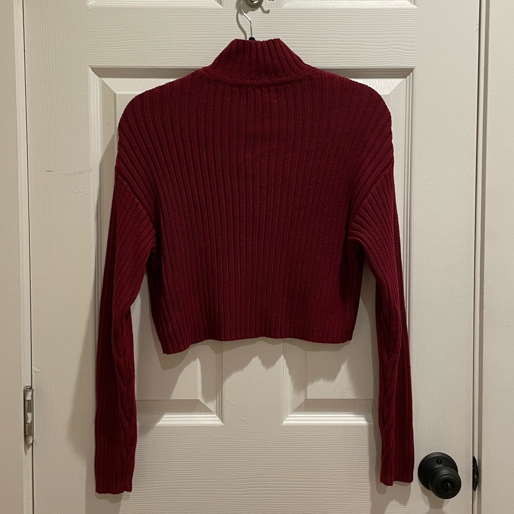 Pacsun cropped red sweater
